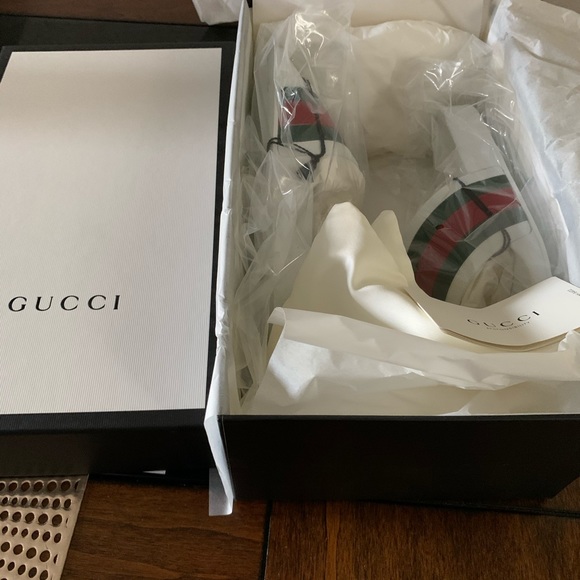 COPY - Gucci slides authentic men’s 5 women’s 7 wide! - Picture 2 of 4